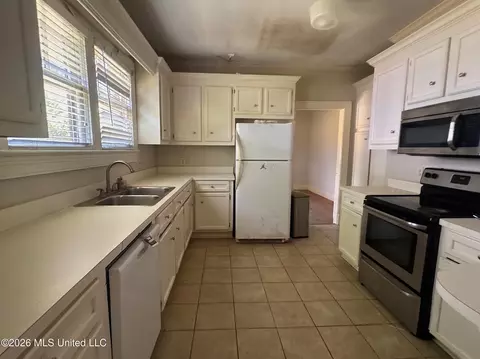 Other - 627 Mohawk Ave, Jackson, MS 39216 photo 2 of 9
