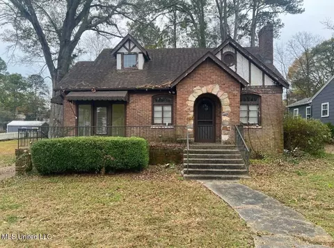 627 Mohawk Ave, Jackson, MS 39216