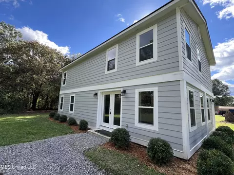 Exterior - 1074 Pleasant Grove Rd, Mccomb, MS 39648 photo 1 of 1