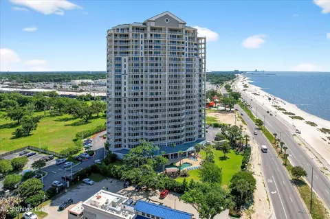 2668 Beach Blvd #1704, Biloxi, MS 39531