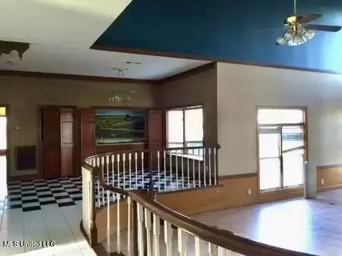 Entry Way - 2422 Outside Horseshoe Rd, Tchula, MS 39169 photo 2 of 2