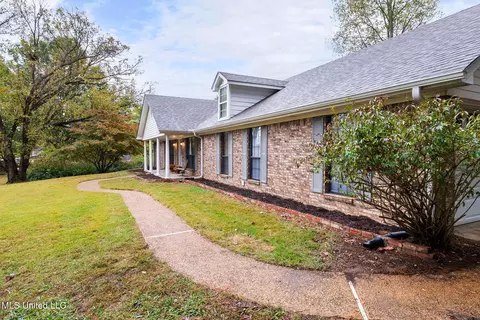 6371 Tranquil Dr, Olive Branch, MS 38654 photo 11