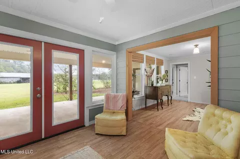 Entry Way - 781 Miggins Rd, Canton, MS 39046 photo 2 of 8