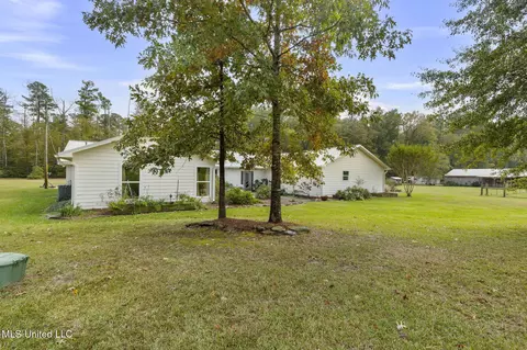 Exterior - 781 Miggins Rd, Canton, MS 39046 photo 19 of 33