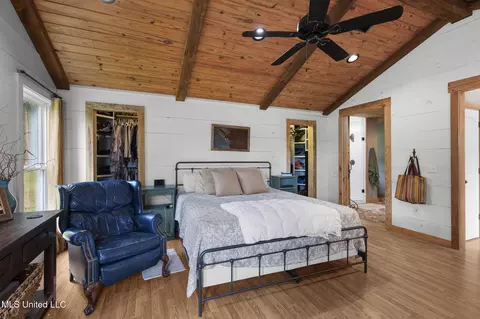 Bedroom - 781 Miggins Rd, Canton, MS 39046 photo 3 of 10