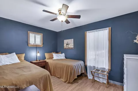 Bedroom - 781 Miggins Rd, Canton, MS 39046 photo 8 of 10