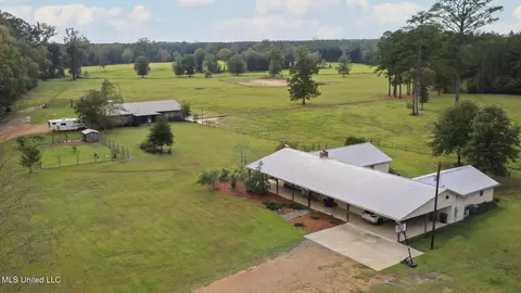 781 Miggins Rd, Canton, MS 39046