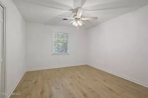 Bedroom - 445 Armour Dr, Jackson, MS 39211 photo 5 of 5