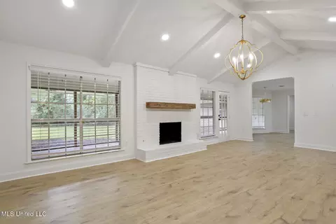 Living - 445 Armour Dr, Jackson, MS 39211 photo 4 of 5