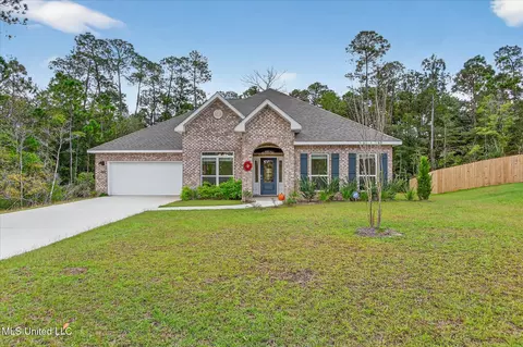 11705 Wakeland Ct, Ocean Springs, MS 39564