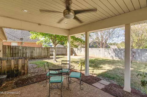 Exterior - 280 Northwood Hills Dr, Hernando, MS 38632 photo 2 of 7