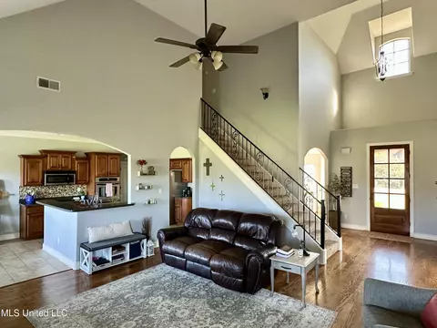 2763 Fall Spring Dr, Olive Branch, MS 38654 photo 8