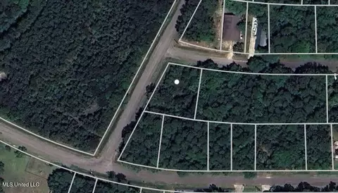 6115 E Forrest St, Bay Saint Louis, MS 39520