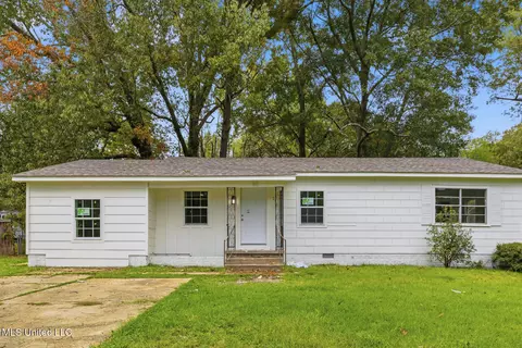 215 Windsor Dr, Jackson, MS 39209 photo 1