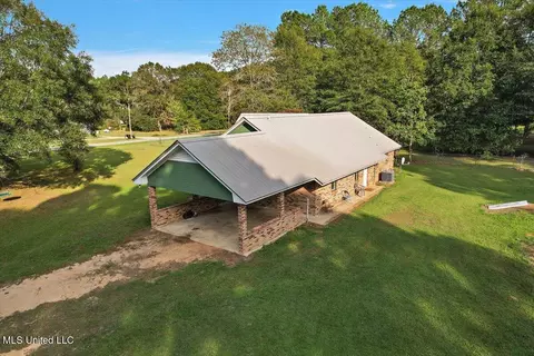Exterior - 147 Wolverton Dr, Magee, MS 39111 photo 6 of 6