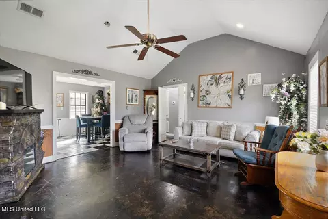 Other - 147 Wolverton Dr, Magee, MS 39111 photo 3 of 12
