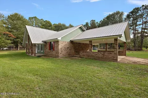 Exterior - 147 Wolverton Dr, Magee, MS 39111 photo 2 of 6