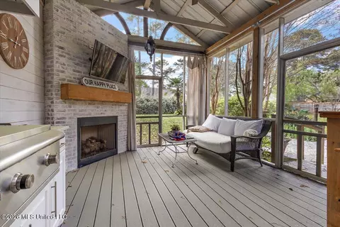 Exterior - 600 Pinecrest Dr, Madison, MS 39110 photo 8 of 10