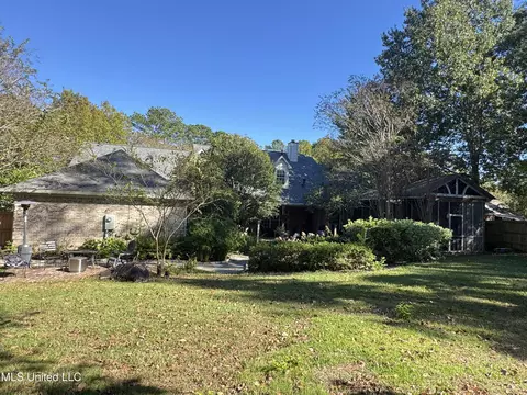 Exterior - 600 Pinecrest Dr, Madison, MS 39110 photo 4 of 10
