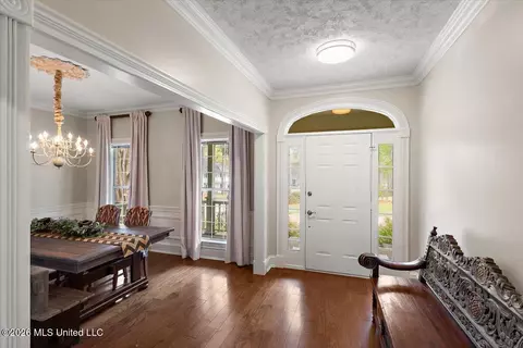 Entry Way - 600 Pinecrest Dr, Madison, MS 39110 photo 2 of 3