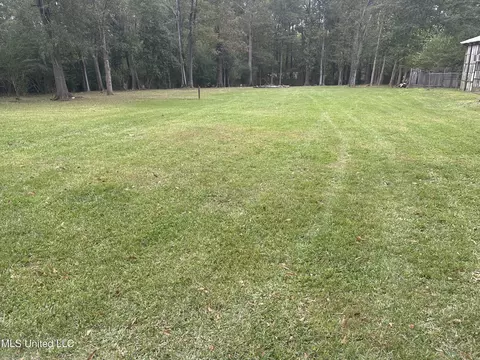Exterior - 5428 Terry Rd, Jackson, MS 39212 photo 2 of 2