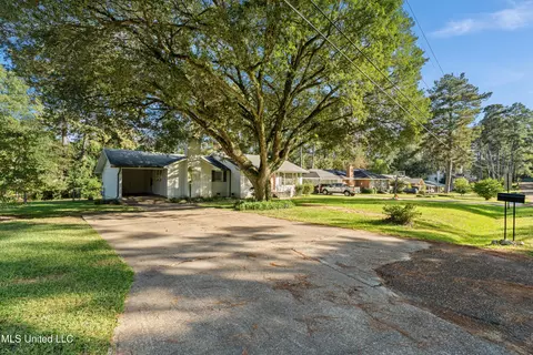915 Kraner Ln, Brookhaven, MS 39601 photo 3