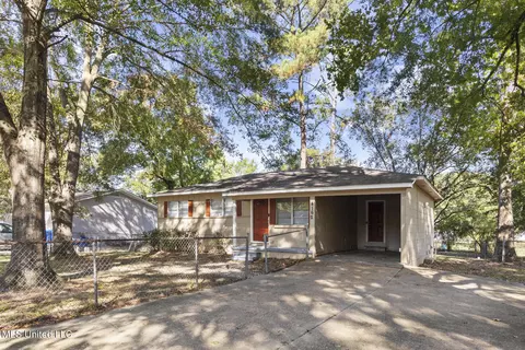 4162 Dearing St, Pearl, MS 39208