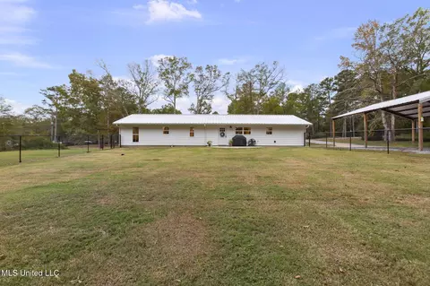 Exterior - 1243 Gunter Rd, Florence, MS 39073 photo 6 of 7