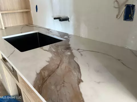 Kitchen - 136 Old Trace Rd, Madison, MS 39110 photo 1 of 3