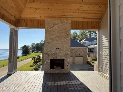 Exterior - 136 Old Trace Rd, Madison, MS 39110 photo 3 of 13