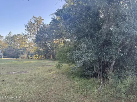 0 Eve St, Waveland, MS 39576