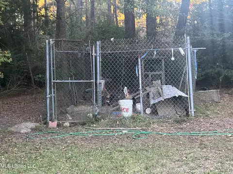 Exterior - 197 Halbert Thames Rd, Magee, MS 39111 photo 12 of 13