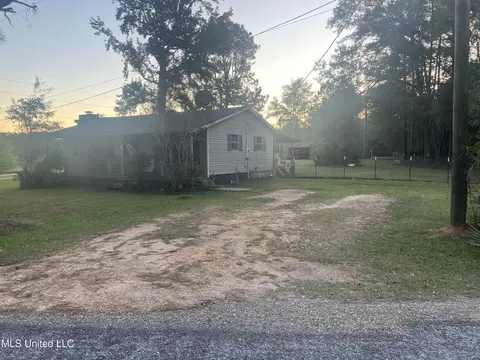 Exterior - 197 Halbert Thames Rd, Magee, MS 39111 photo 13 of 13