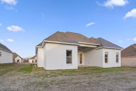 Exterior - 436 Aurora Cir, Canton, MS 39046 photo 3 of 4