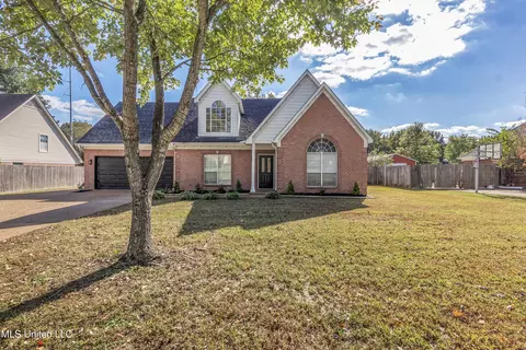 959 Scotch Pine Cv, Southaven, MS 38671