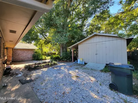 Exterior - 3954 River Pine Dr, Moss Point, MS 39563 photo 6 of 14