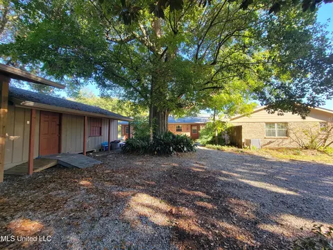 Exterior - 3954 River Pine Dr, Moss Point, MS 39563 photo 8 of 14