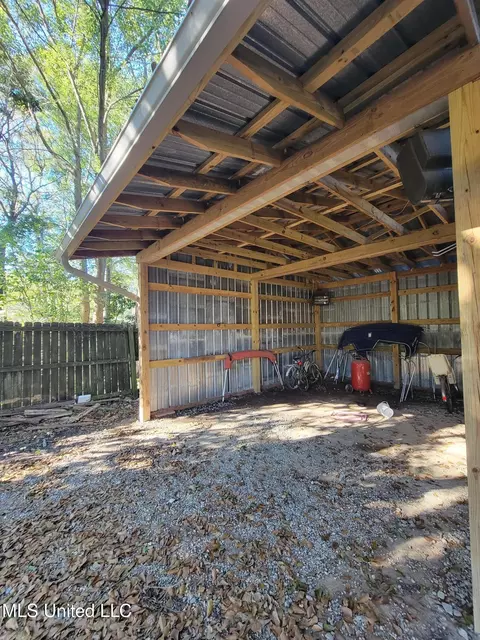 Exterior - 3954 River Pine Dr, Moss Point, MS 39563 photo 12 of 14