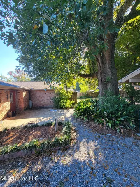 Exterior - 3954 River Pine Dr, Moss Point, MS 39563 photo 9 of 14