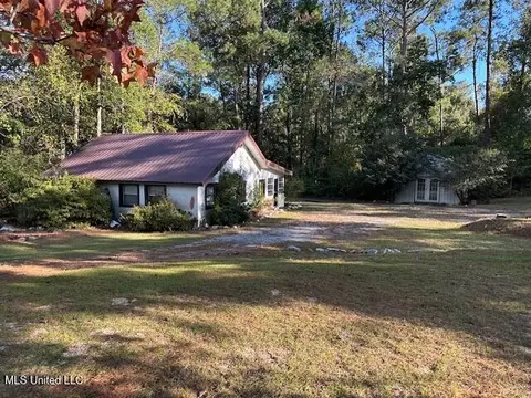 2120 Bexley Church Rd, Lucedale, MS 39452