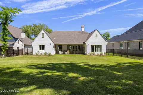 Exterior - 323 Penrose Pl, Madison, MS 39110 photo 11 of 14