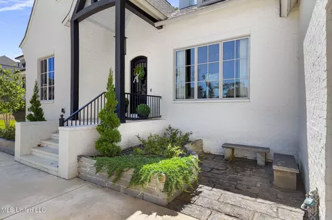 Exterior - 323 Penrose Pl, Madison, MS 39110 photo 7 of 14
