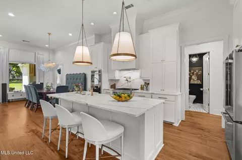 Kitchen - 323 Penrose Pl, Madison, MS 39110 photo 3 of 4