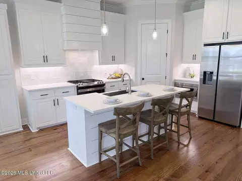 Kitchen - 433 Crossvine Pl, Madison, MS 39110 photo 1 of 6