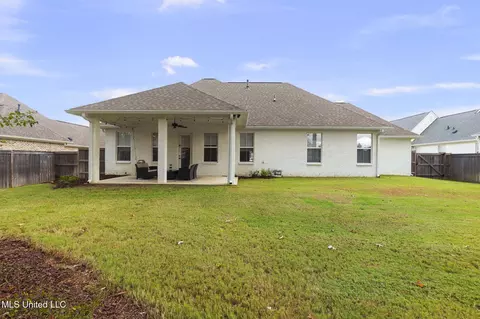 Exterior - 433 Crossvine Pl, Madison, MS 39110 photo 4 of 12