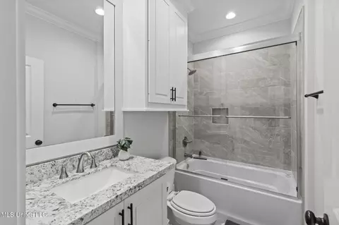 Bath - 433 Crossvine Pl, Madison, MS 39110 photo 6 of 6