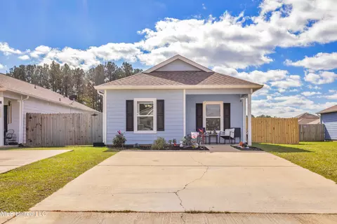 13136 Tracewood Dr, Gulfport, MS 39503