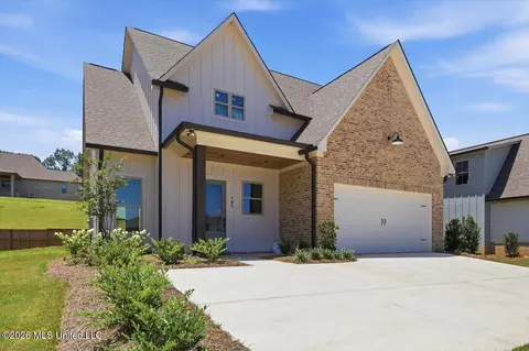 Exterior - 185 Bronson Bnd, Flowood, MS 39232 photo 2 of 5