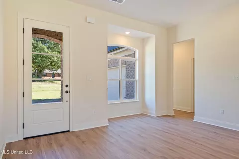 Entry Way - 2297 S Highway 301, Hernando, MS 38632 photo 1 of 1
