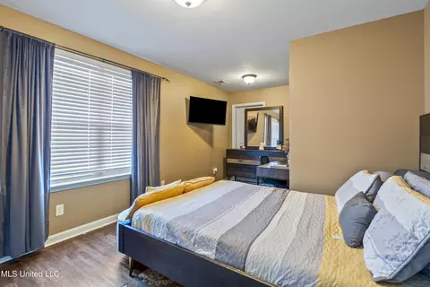 Bedroom - 617 N Doe Creek Trl, Hernando, MS 38632 photo 3 of 4